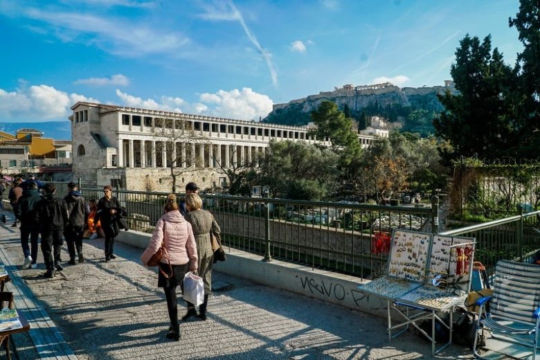 Καλοκαιρινές θερμοκρασίες τις επόμενες ημέρες με πιθανές βροχές το Σαββατοκύριακο