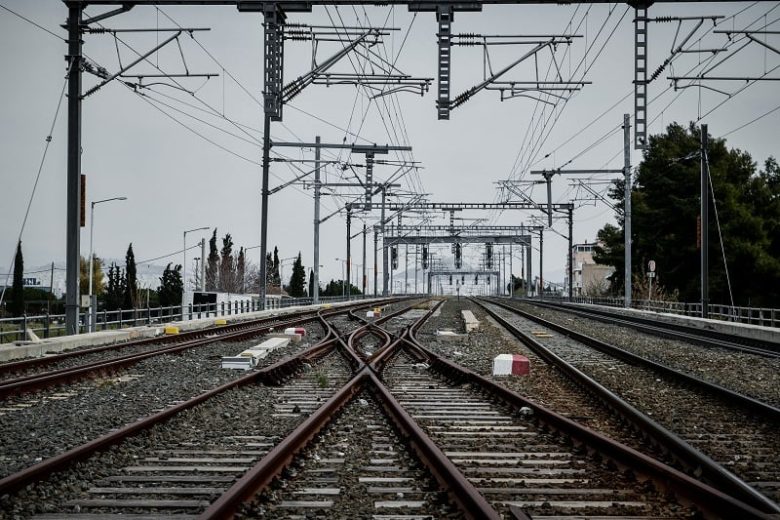 Στάση εργασίας της Πανελλήνιας Ένωσης Προσωπικού Έλξης και οι επιπτώσεις στα δρομολόγια της Hellenic Train