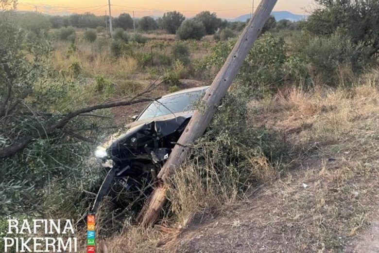 Τροχαίο ατύχημα για τον πρώην δήμαρχο Μαραθώνα Ηλία Ψινάκη χωρίς τραυματισμούς